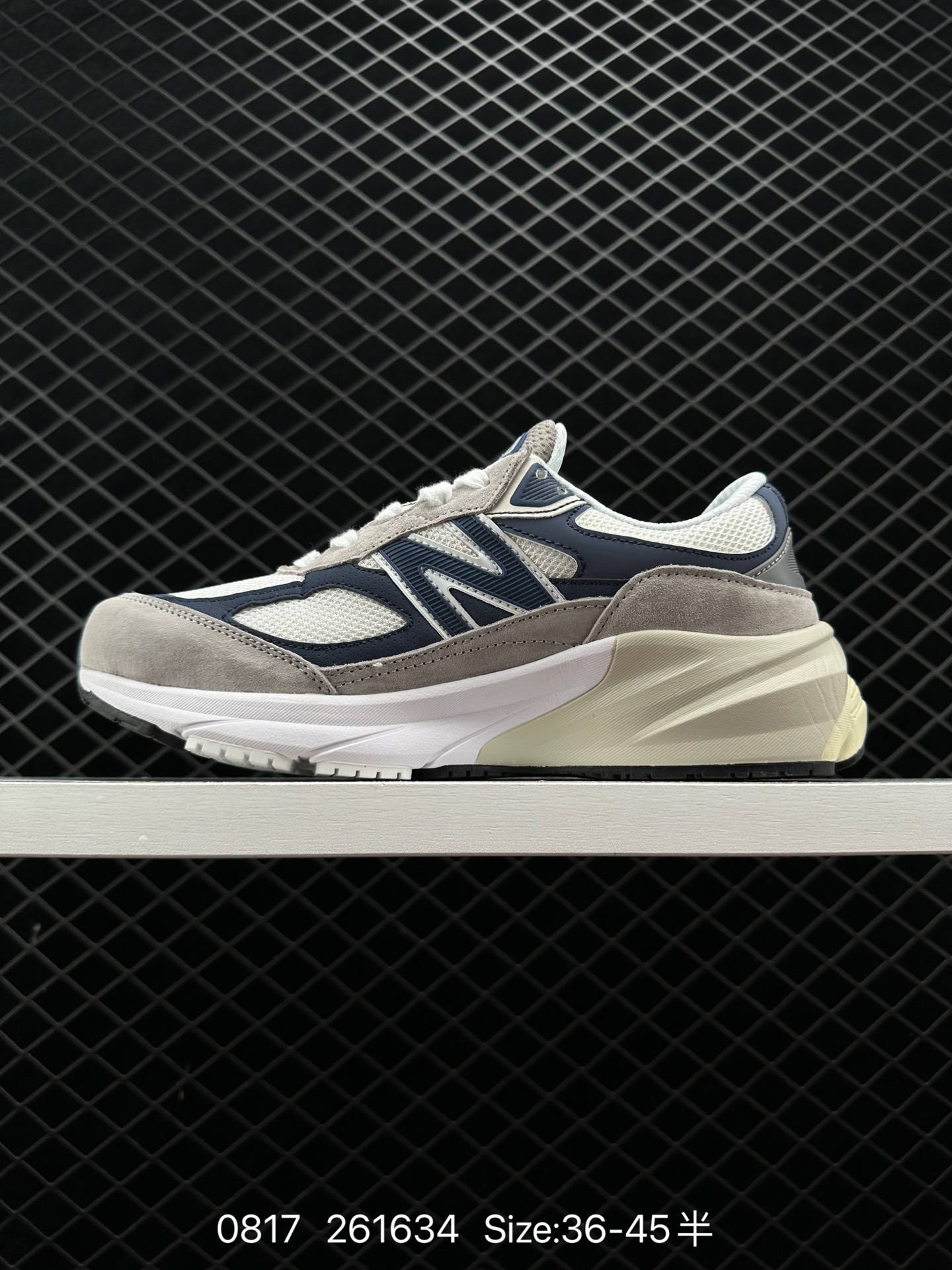 New Balance in USA M990V6